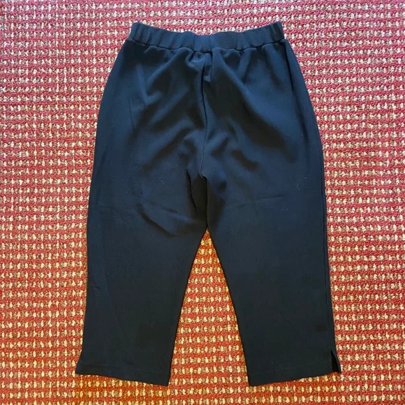 One Step Up, Plus Size Black Elastic Shorts - Picture 1 of 4